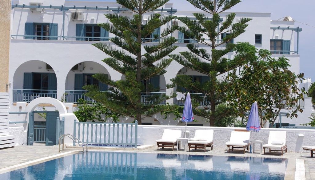 Kamári Iris Boutique Hotel מראה חיצוני תמונה