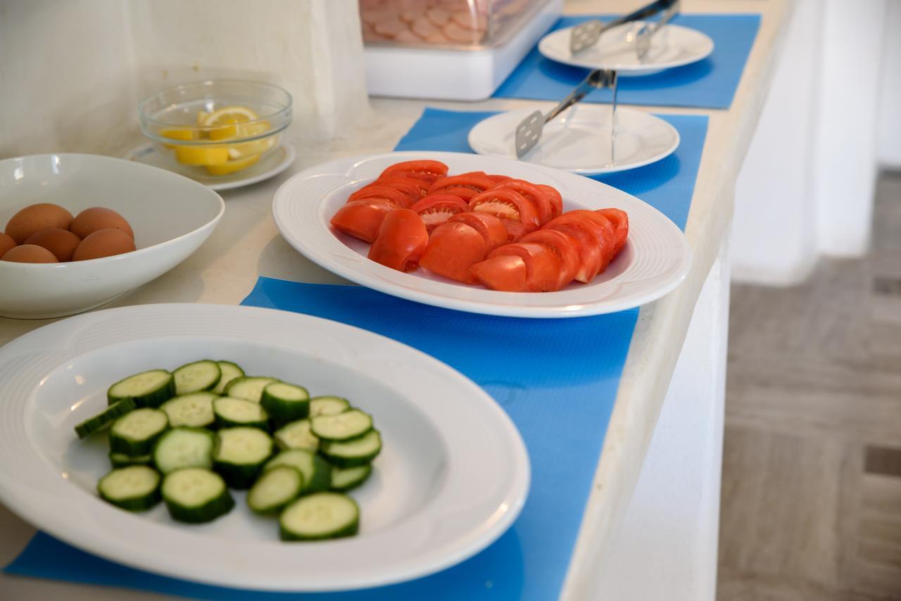 Kamári Iris Boutique Hotel מראה חיצוני תמונה
